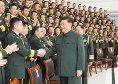 坚决维护澳门繁荣稳定